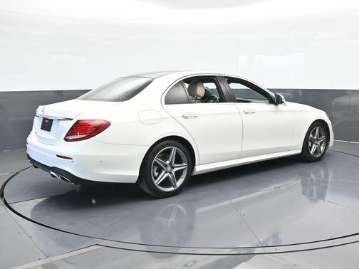2017 Mercedes-Benz E-Class E 300