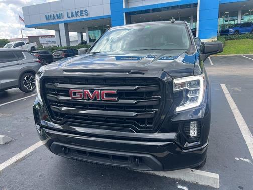 2022 GMC Sierra 1500 Limited Elevation