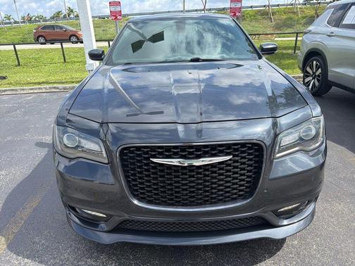 Maximum Steel Metallic 2018 Chrysler 300 S