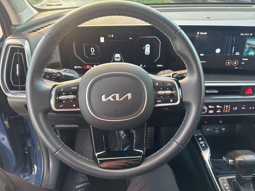 2025 Kia Sorento SX