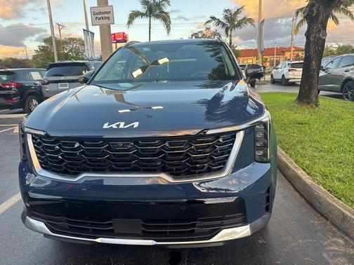 2025 Kia Sorento SX