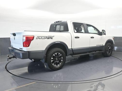 2018 Nissan Titan PRO-4X