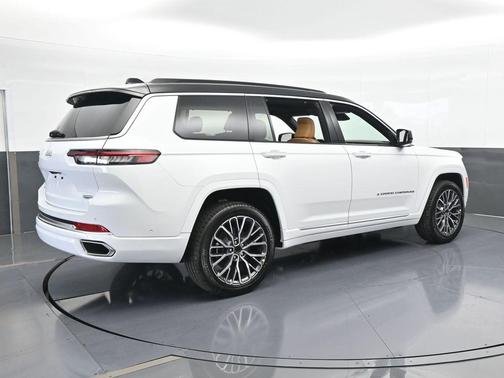 2025 Jeep Grand Cherokee L Summit