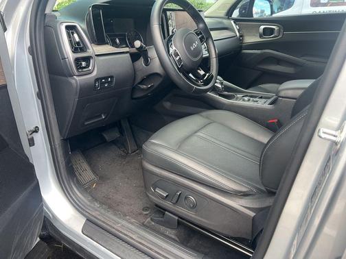 2022 Kia Sorento EX