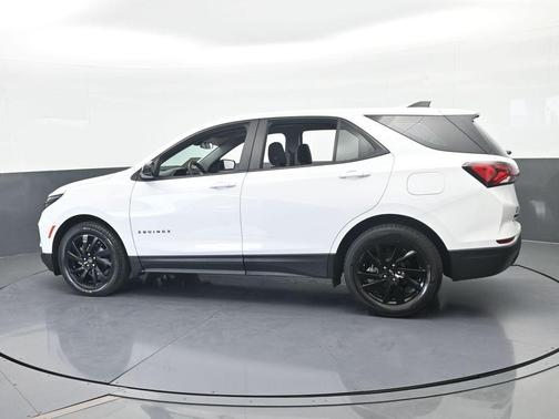 Summit White 2023 Chevrolet Equinox LS