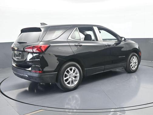 Mosaic Black Metallic 2023 Chevrolet Equinox 1LT