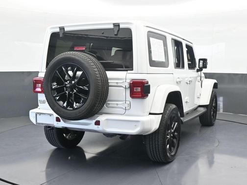 2021 Jeep Wrangler Unlimited Sahara Altitude