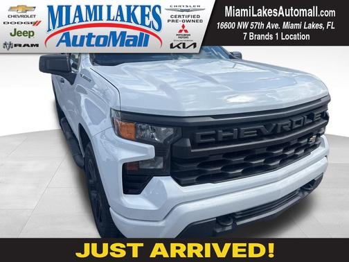 2022 Chevrolet Silverado 1500 Custom