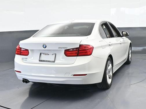 2015 BMW 328 i