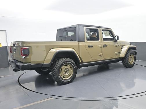 41 2026 Jeep Gladiator Willys 41