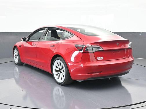 2022 Tesla Model 3 Base