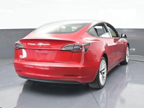 2022 Tesla Model 3 Base