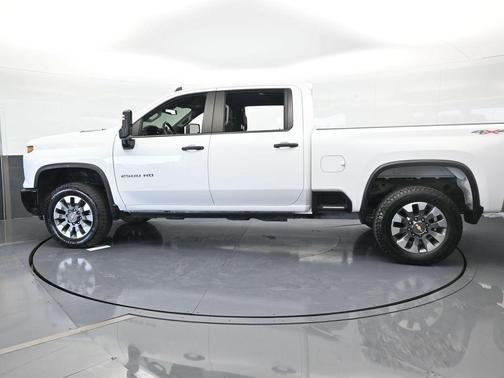 2024 Chevrolet Silverado 2500 Custom