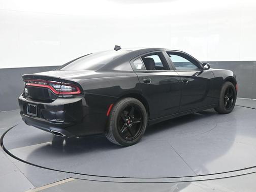 Pitch Black Clearcoat 2023 Dodge Charger SXT