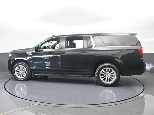 2022 GMC Yukon XL SLE