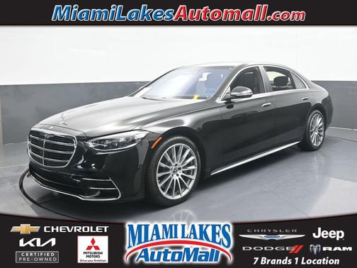 Obsidian Black/designo Diamon White 2021 Mercedes-Benz S-Class S 580