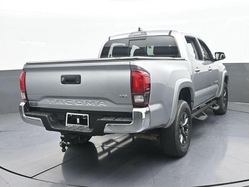 Lunar Rock 2023 Toyota Tacoma