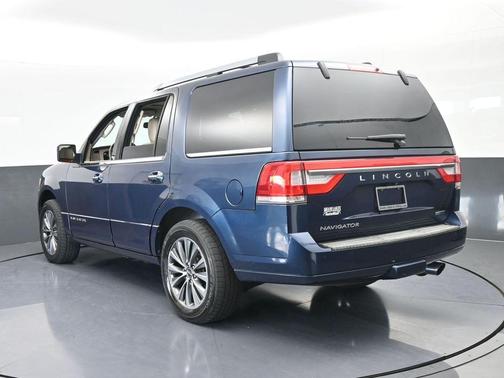 2016 Lincoln Navigator Select