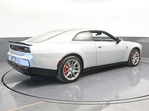 2025 Dodge Charger Daytona Scat Pack