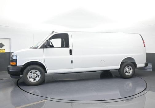 2025 Chevrolet Express 2500 Work Van