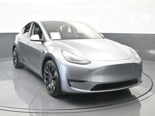 2024 Tesla Model Y Performance