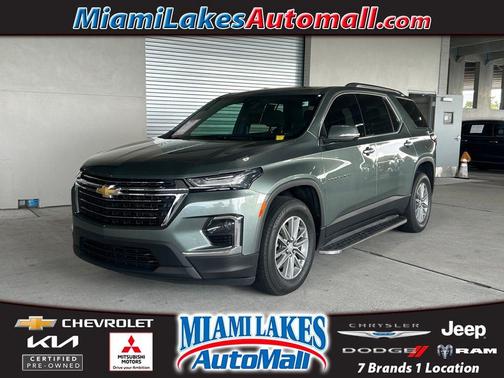2023 Chevrolet Traverse LT Cloth