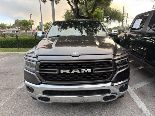 Granite Crystal Clearcoat Metallic 2019 RAM 1500 Big Horn
