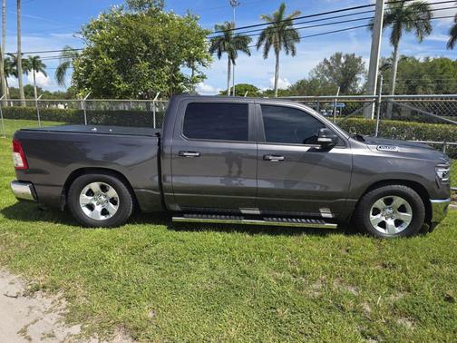 Granite Crystal Clearcoat Metallic 2019 RAM 1500 Big Horn