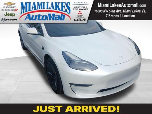 2022 Tesla Model 3 Base