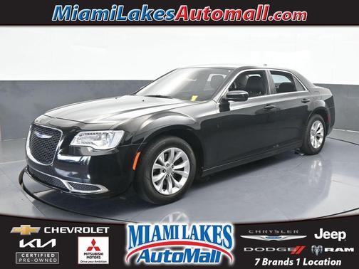 2020 Chrysler 300 Touring