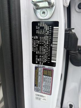 Glacial White Pearl 2023 Kia Sorento SX