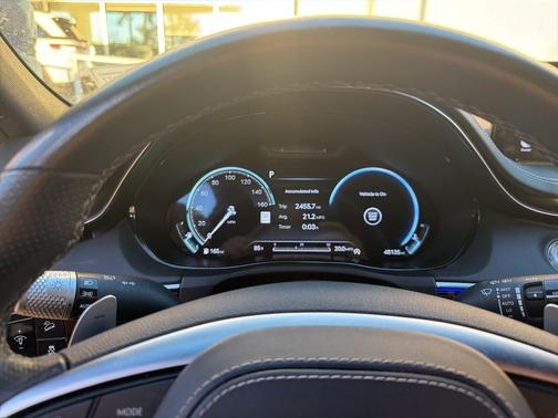 2023 Genesis GV70 2.5T