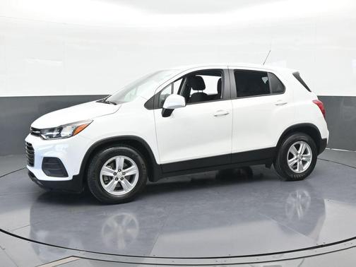 2022 Chevrolet Trax LS