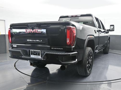2021 GMC Sierra 2500 Denali