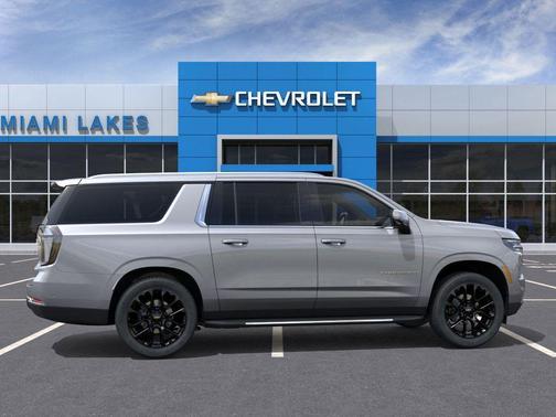 2026 Chevrolet Suburban LT