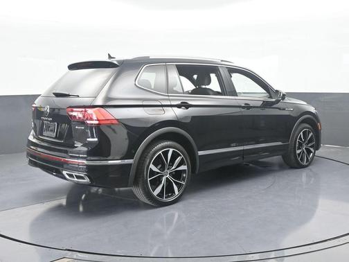 2022 Volkswagen Tiguan 2.0T SEL R-Line