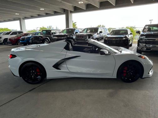 2024 Chevrolet Corvette Stingray w/3LT