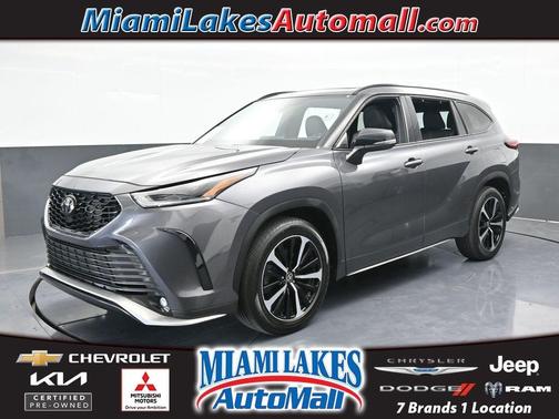 2022 Toyota Highlander XSE
