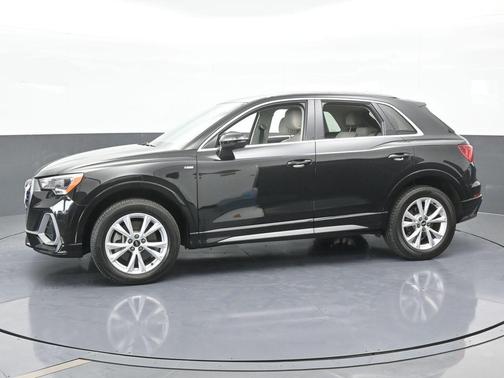 2021 Audi Q3 45 S line Premium