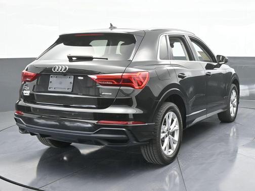 2021 Audi Q3 45 S line Premium