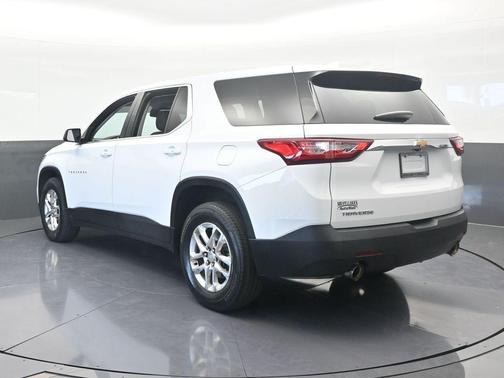 2021 Chevrolet Traverse LS