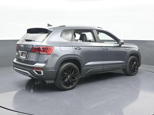 2022 Volkswagen Taos 1.5T SEL