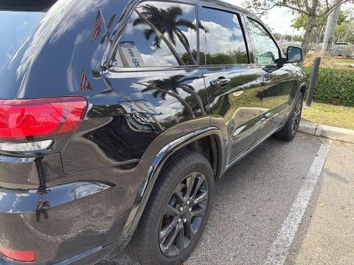 2021 Jeep Grand Cherokee Laredo X