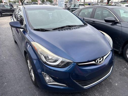 2015 Hyundai ELANTRA SE