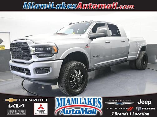 Billet Silver Metallic Clearcoat 2024 RAM 3500 Limited