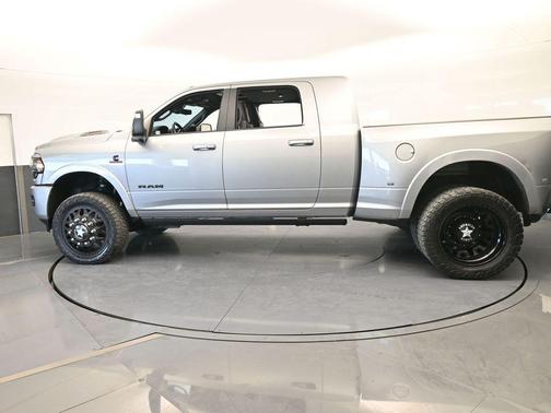 2024 RAM 3500 Limited