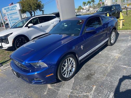2014 Ford Mustang V6