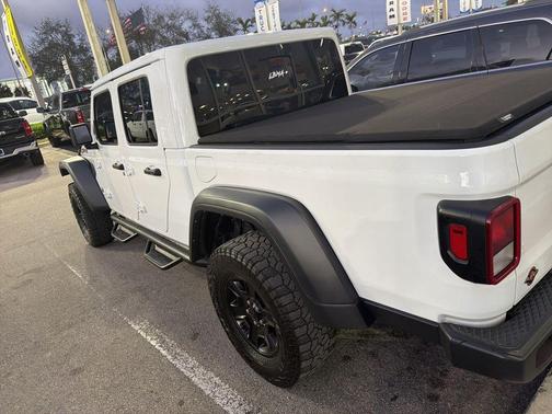 2023 Jeep Gladiator Mojave