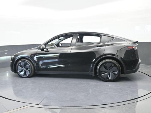 Black 2026 Tesla Model Y Long Range