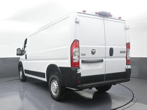 2026 RAM ProMaster 2500 Base